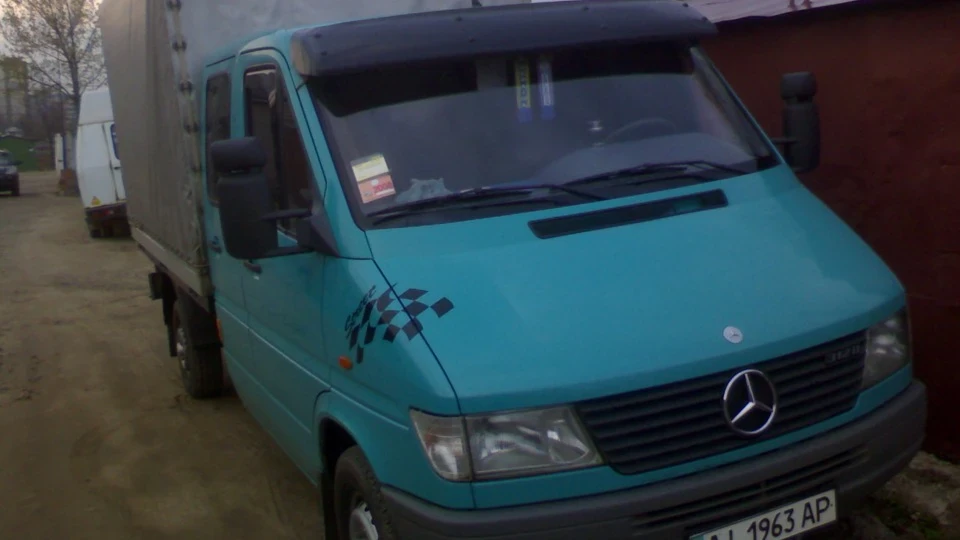 Mercedes-Benz Sprinter турбо дизель 2