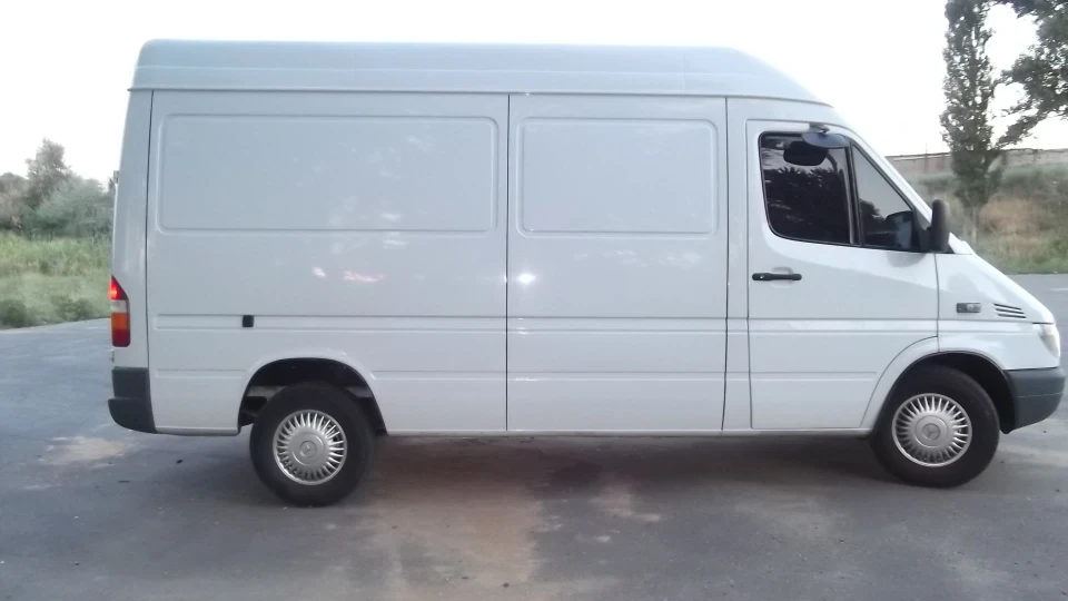 Mercedes-Benz Sprinter WHITE VAN 4