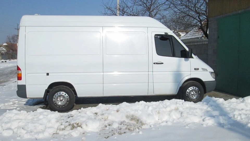 Mercedes-Benz Sprinter WHITE VAN 5