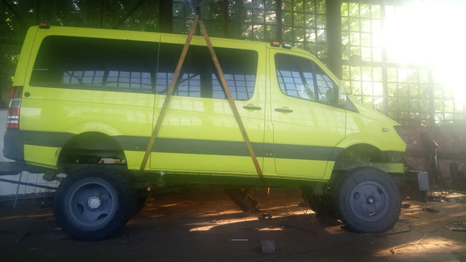 Mercedes-Benz Sprinter Chimera 4x4 5
