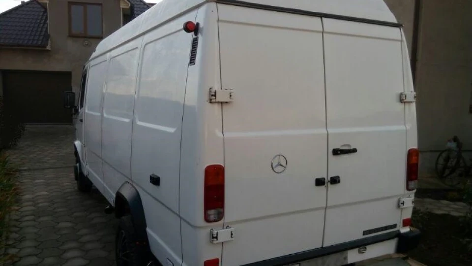 Mercedes-Benz T1 2