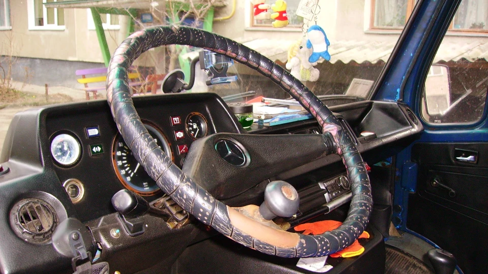 Mercedes-Benz T1 2.4 ДРОКОША 3