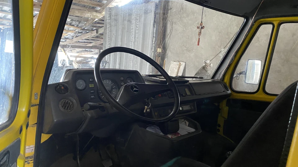 Mercedes-Benz T1 308 D ПОШТОВИК - ТРУДЯГА 2