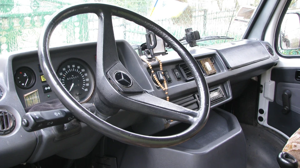 Mercedes-Benz T1 308D 2.9 5