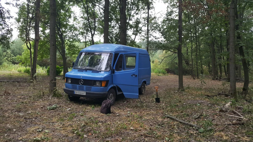 Mercedes-Benz T1 Блакитний Дельфін 2