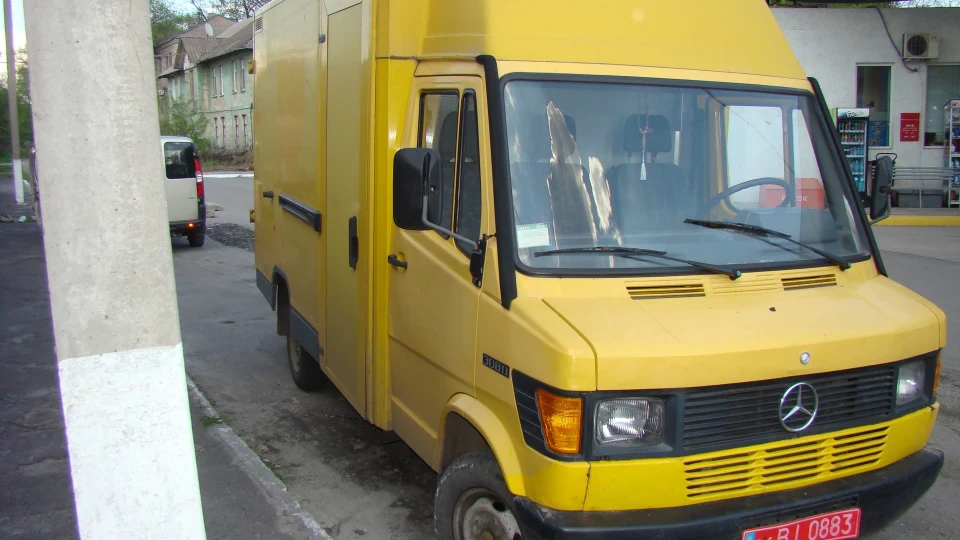 Mercedes-Benz T1 Поштарик 2