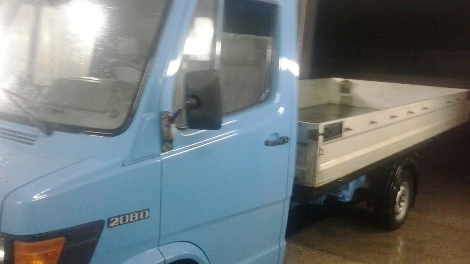 Mercedes-Benz T2 був автобус 2