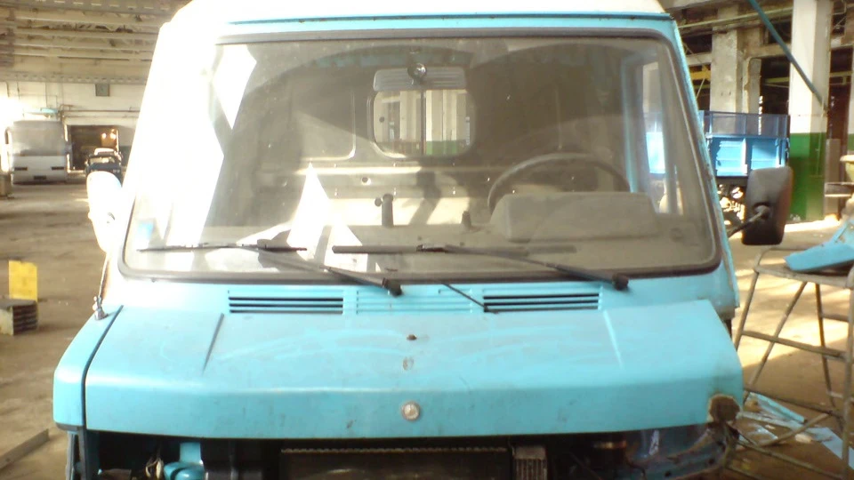 Mercedes-Benz T2 був автобус 4