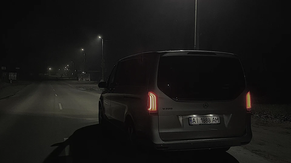 Mercedes-Benz V-Class 220d 2