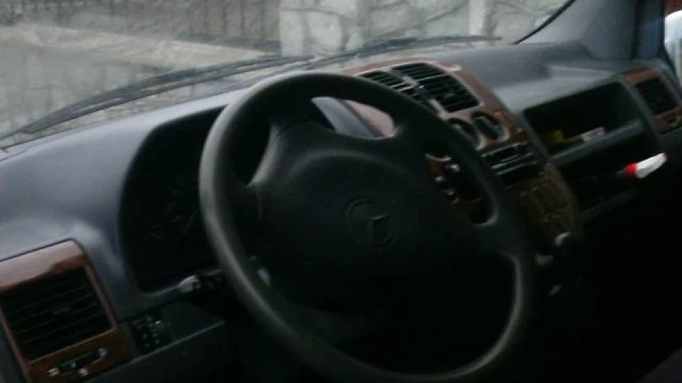 Mercedes-Benz V-Class 2.3 D *Сніжок* 3