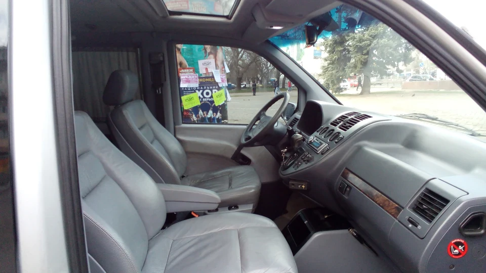 Mercedes-Benz V-Class 2.8 Аmbiente 2