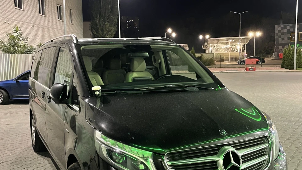 Mercedes-Benz V-Class Avantgarde ⚡️ 3