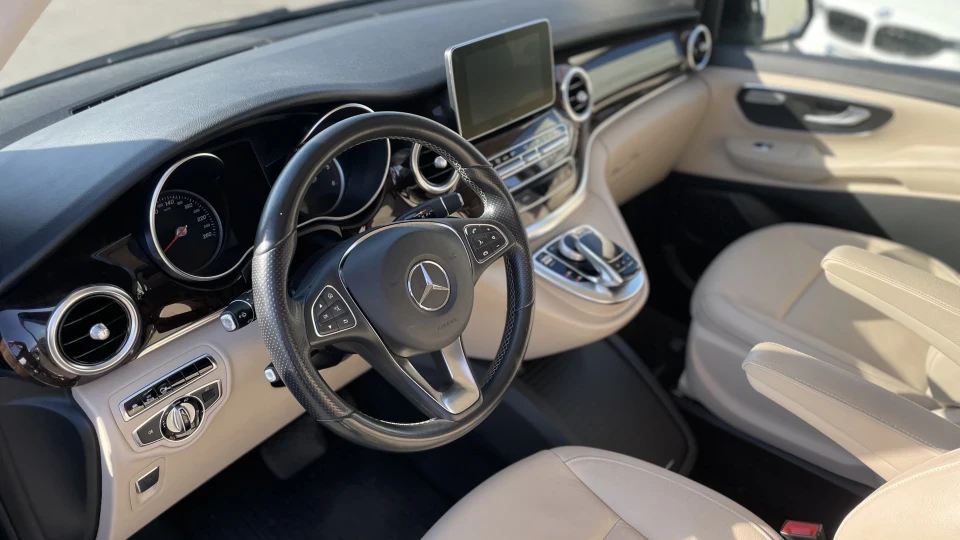 Mercedes-Benz V-Class Avantgarde ⚡️ 4