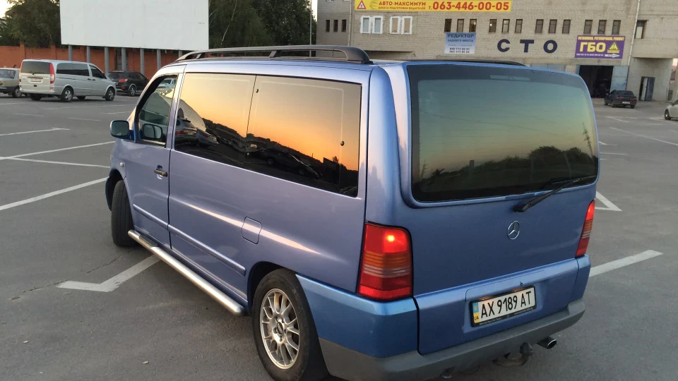 Mercedes-Benz V-Class V230 Turbodiesel 2