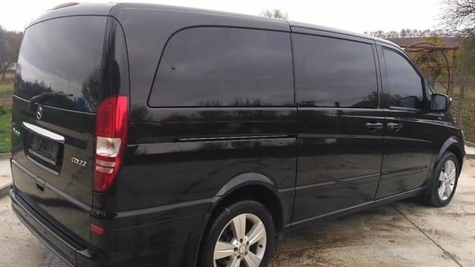 Mercedes-Benz Viano 4