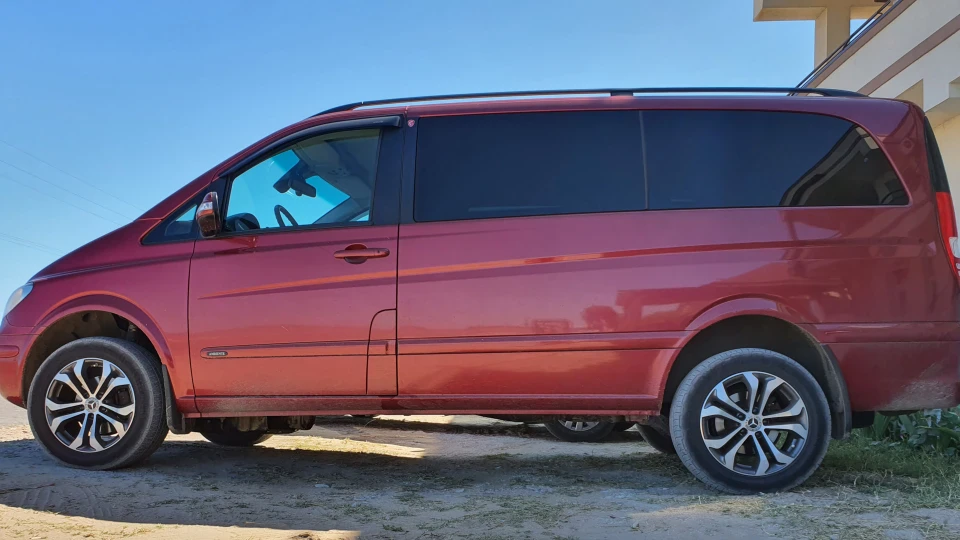 Mercedes-Benz Viano 4matic Stage-I 3