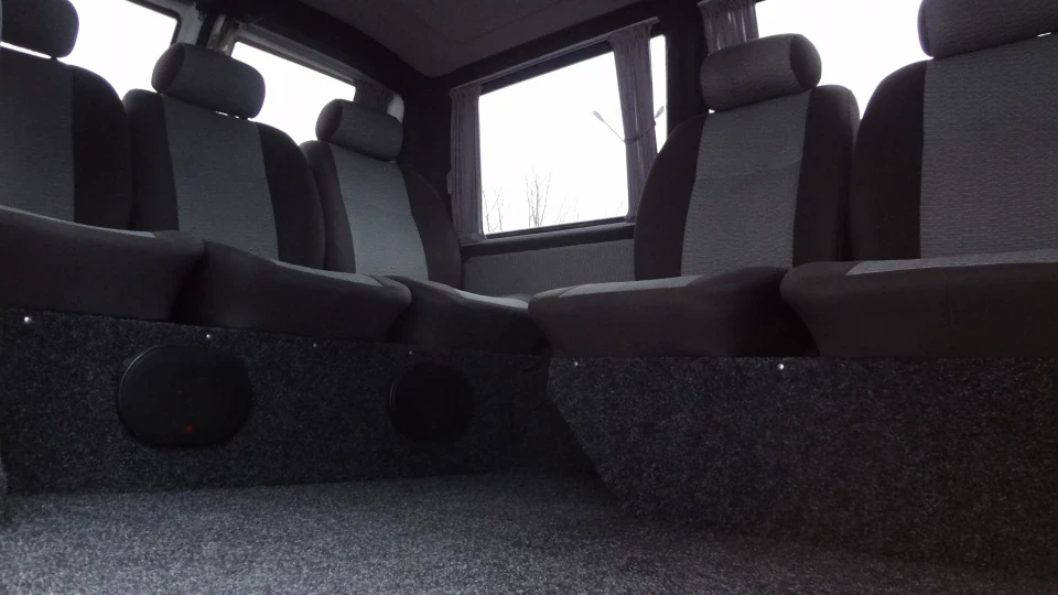Mercedes-Benz Vito 2