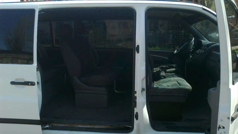Mercedes-Benz Vito 2