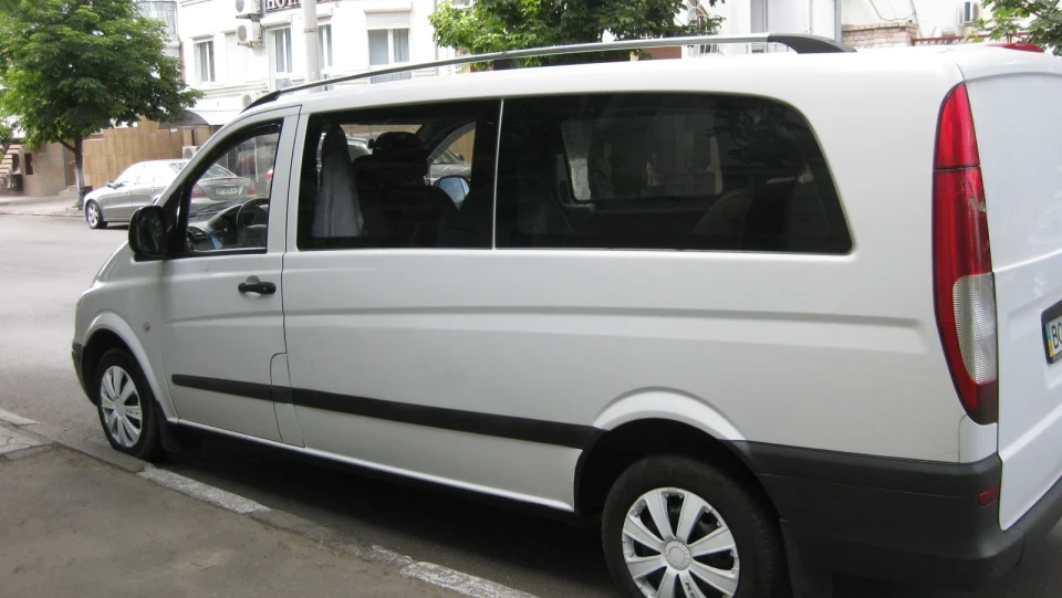 Mercedes-Benz Vito 2