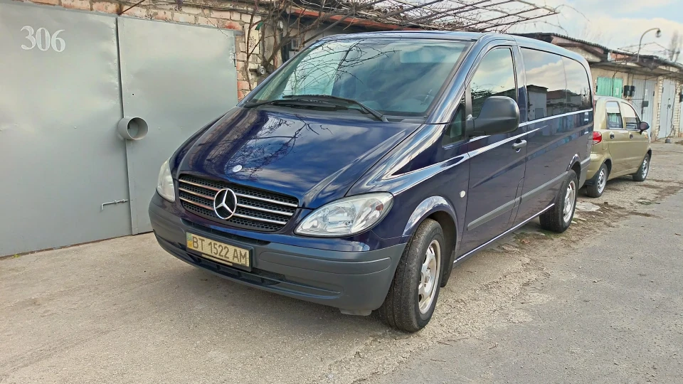 Mercedes-Benz Vito 2