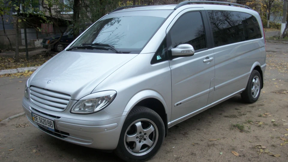 Mercedes-Benz Vito 2