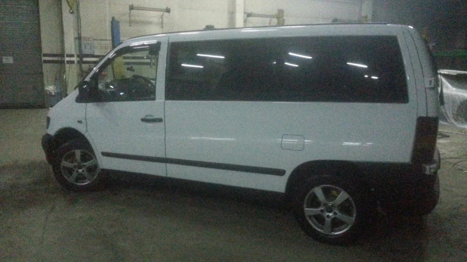 Mercedes-Benz Vito 5