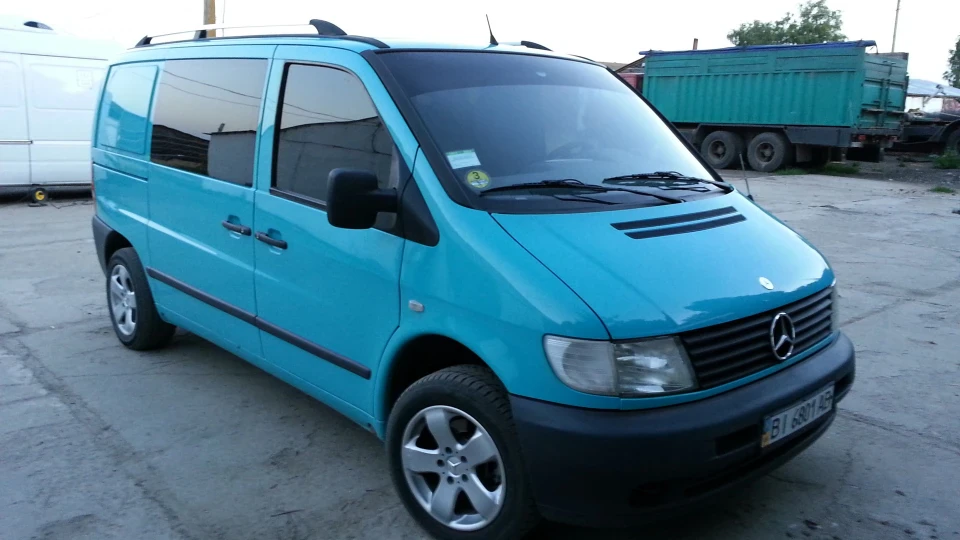 Mercedes-Benz Vito 2