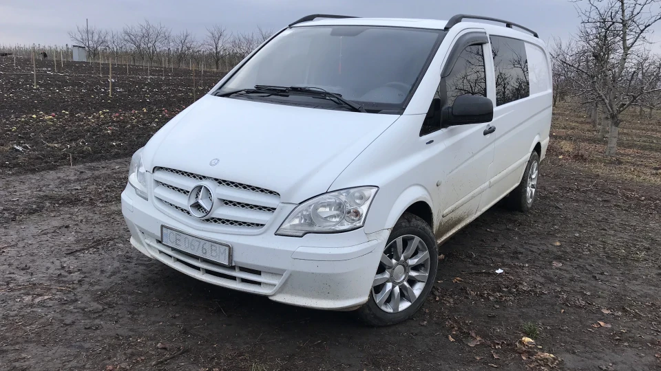 Mercedes-Benz Vito 4