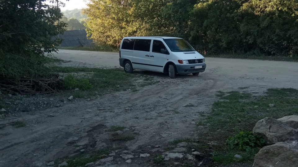 Mercedes-Benz Vito 2
