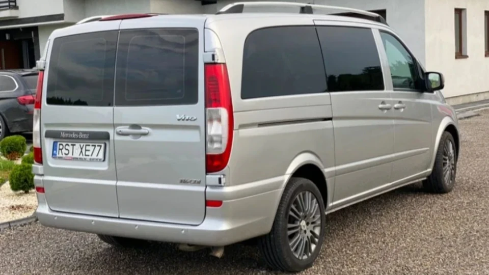 Mercedes-Benz Vito 4
