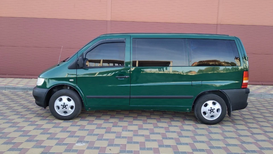 Mercedes-Benz Vito 5