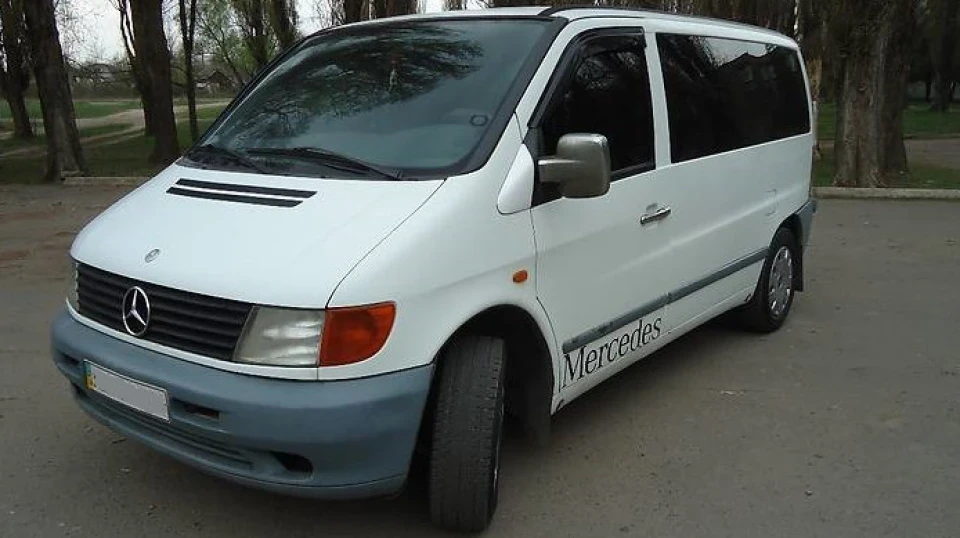 Mercedes-Benz Vito 2