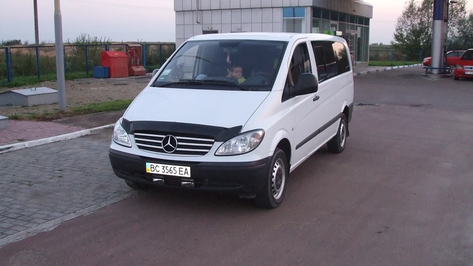 Mercedes-Benz Vito 4