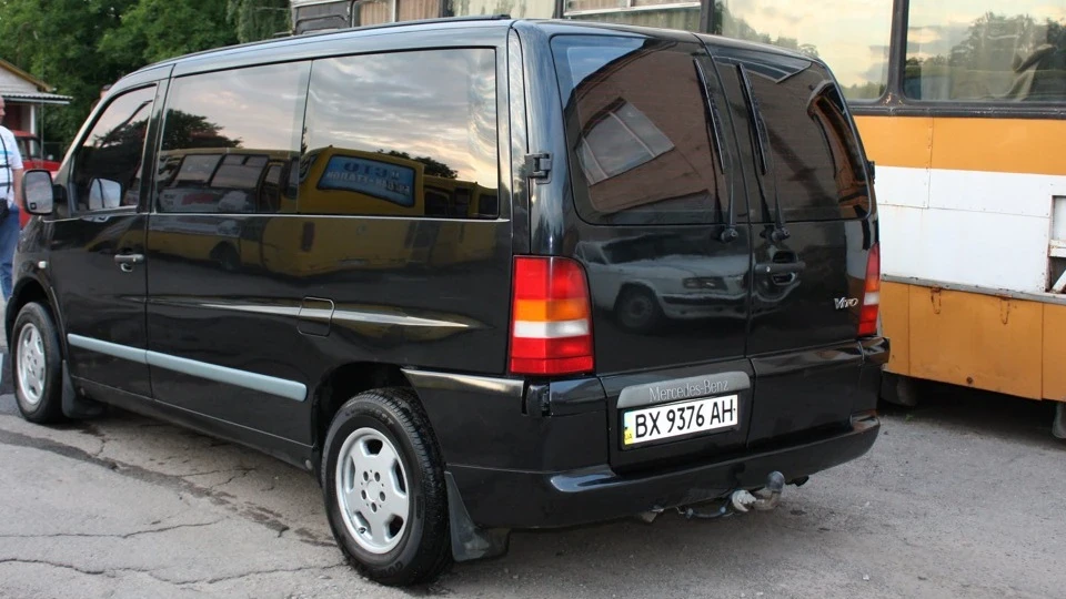 Mercedes-Benz Vito 2
