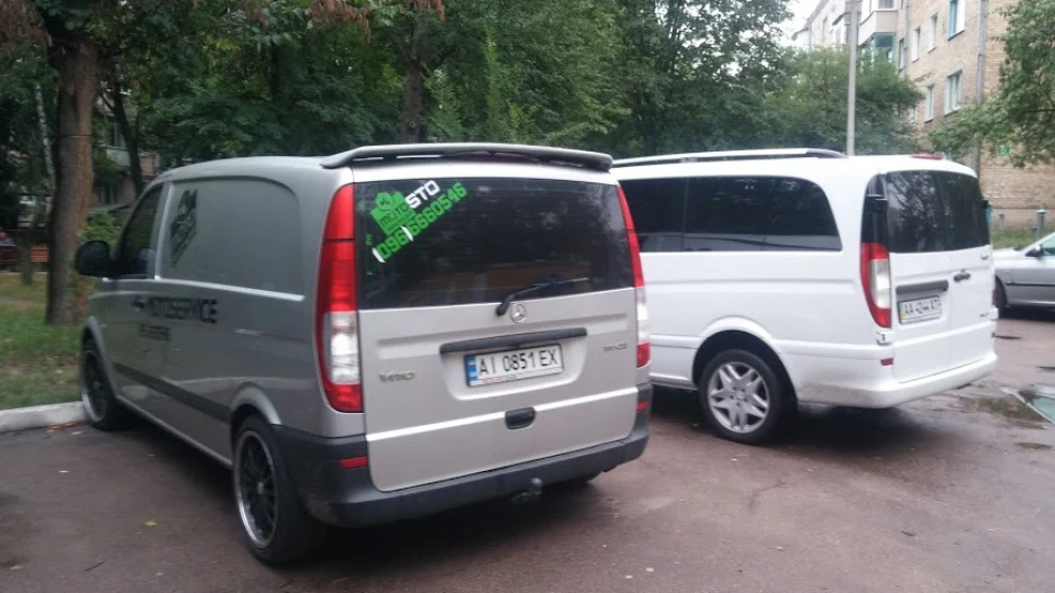 Mercedes-Benz Vito 4