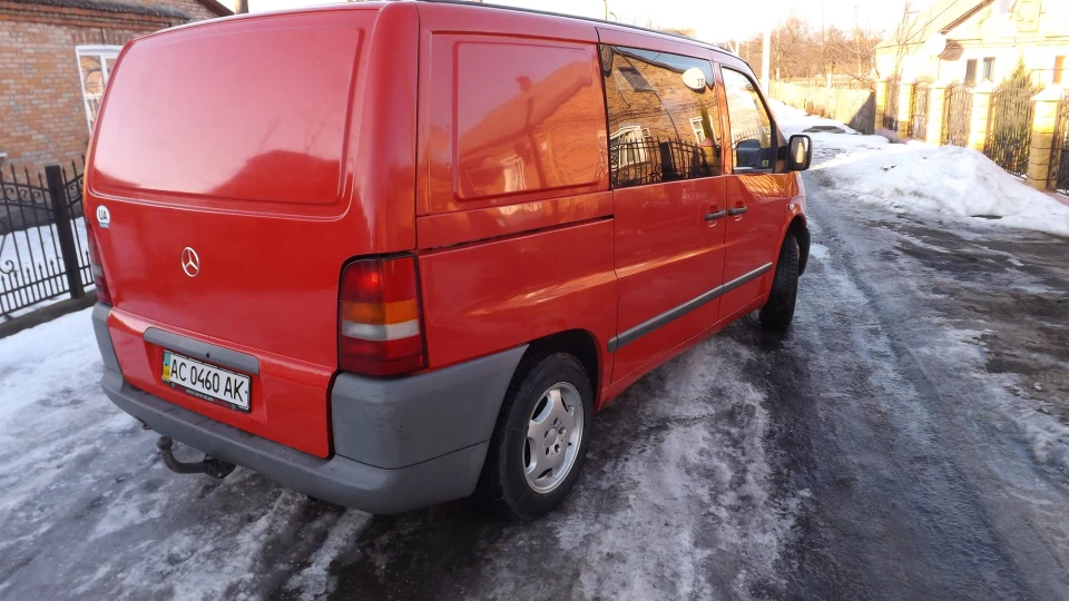Mercedes-Benz Vito 4
