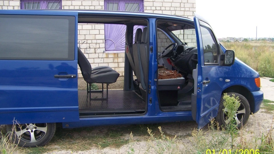 Mercedes-Benz Vito 4
