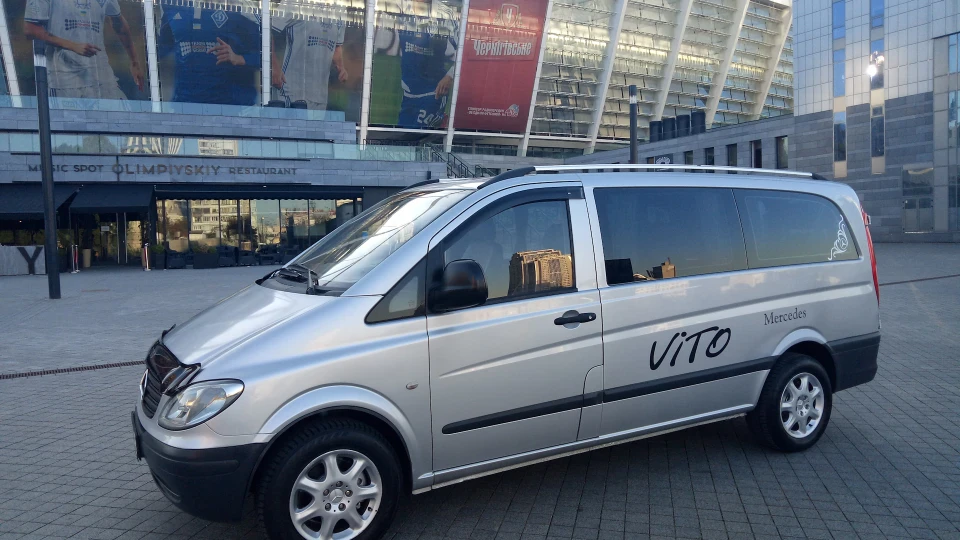 Mercedes-Benz Vito 2