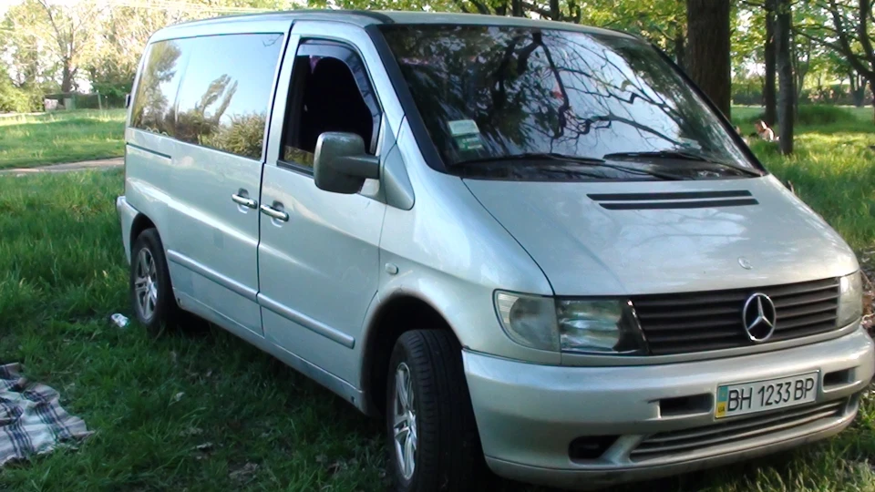 Mercedes-Benz Vito 2