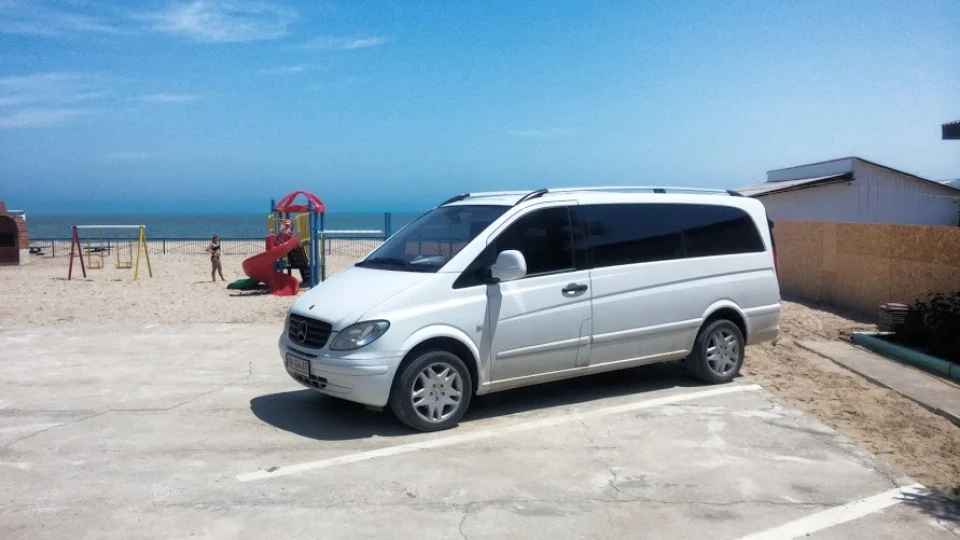 Mercedes-Benz Vito 2