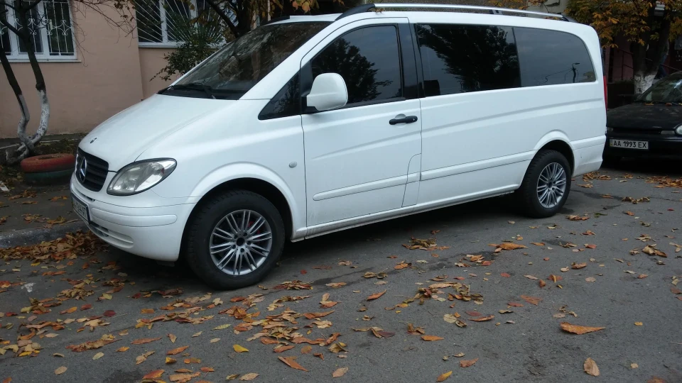Mercedes-Benz Vito 5