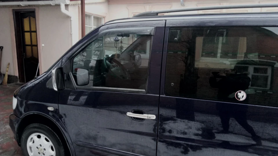 Mercedes-Benz Vito 2