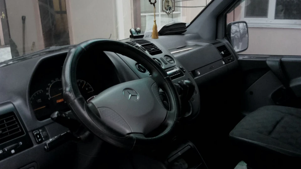 Mercedes-Benz Vito 3