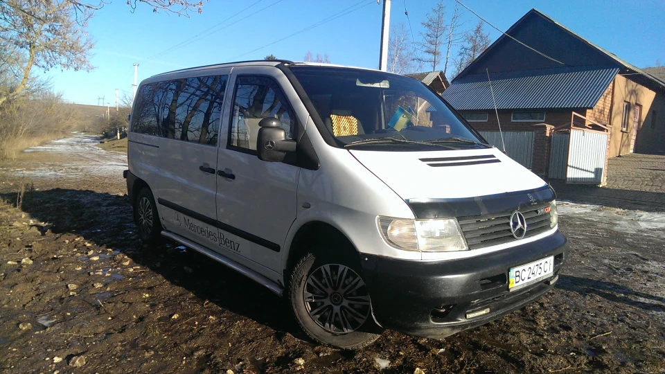 Mercedes-Benz Vito 2
