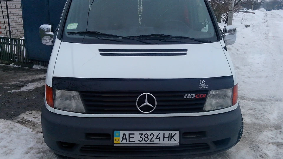 Mercedes-Benz Vito 2