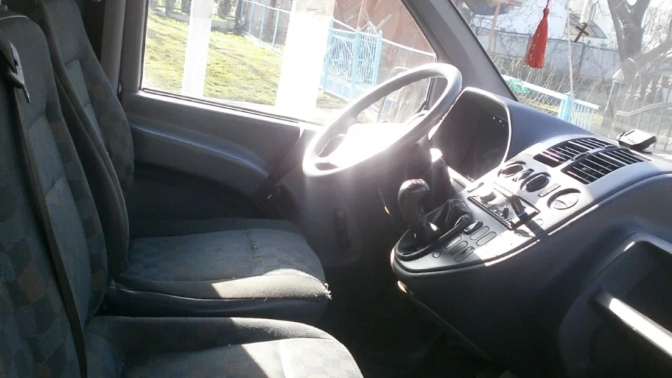 Mercedes-Benz Vito 3