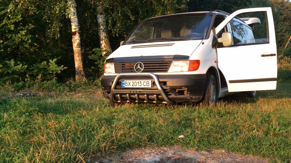 Mercedes-Benz Vito 2