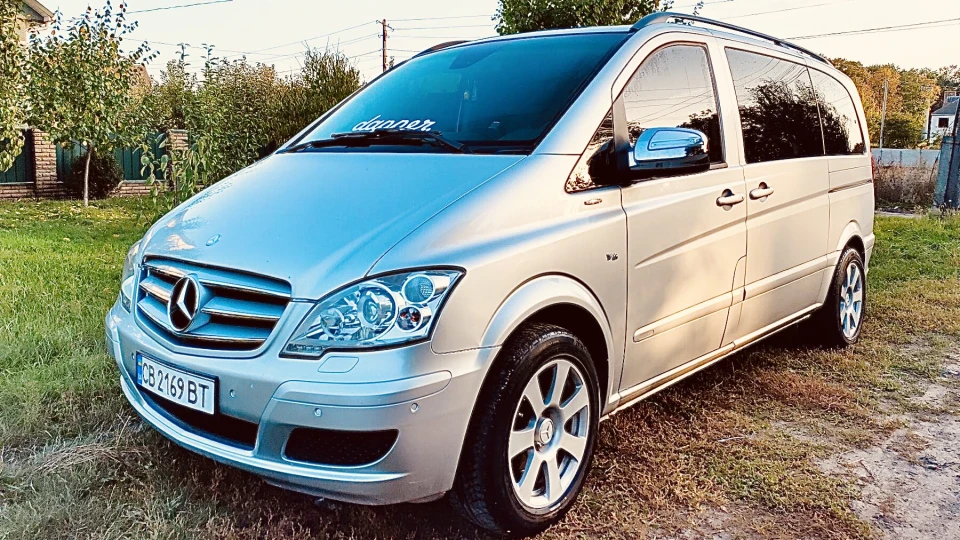 Mercedes-Benz Vito 2