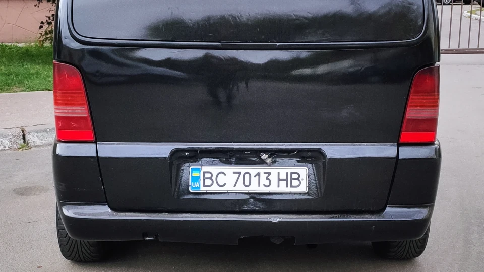 Mercedes-Benz Vito 2