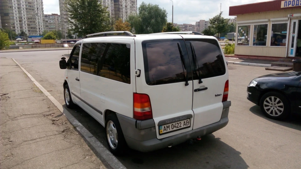 Mercedes-Benz Vito 2